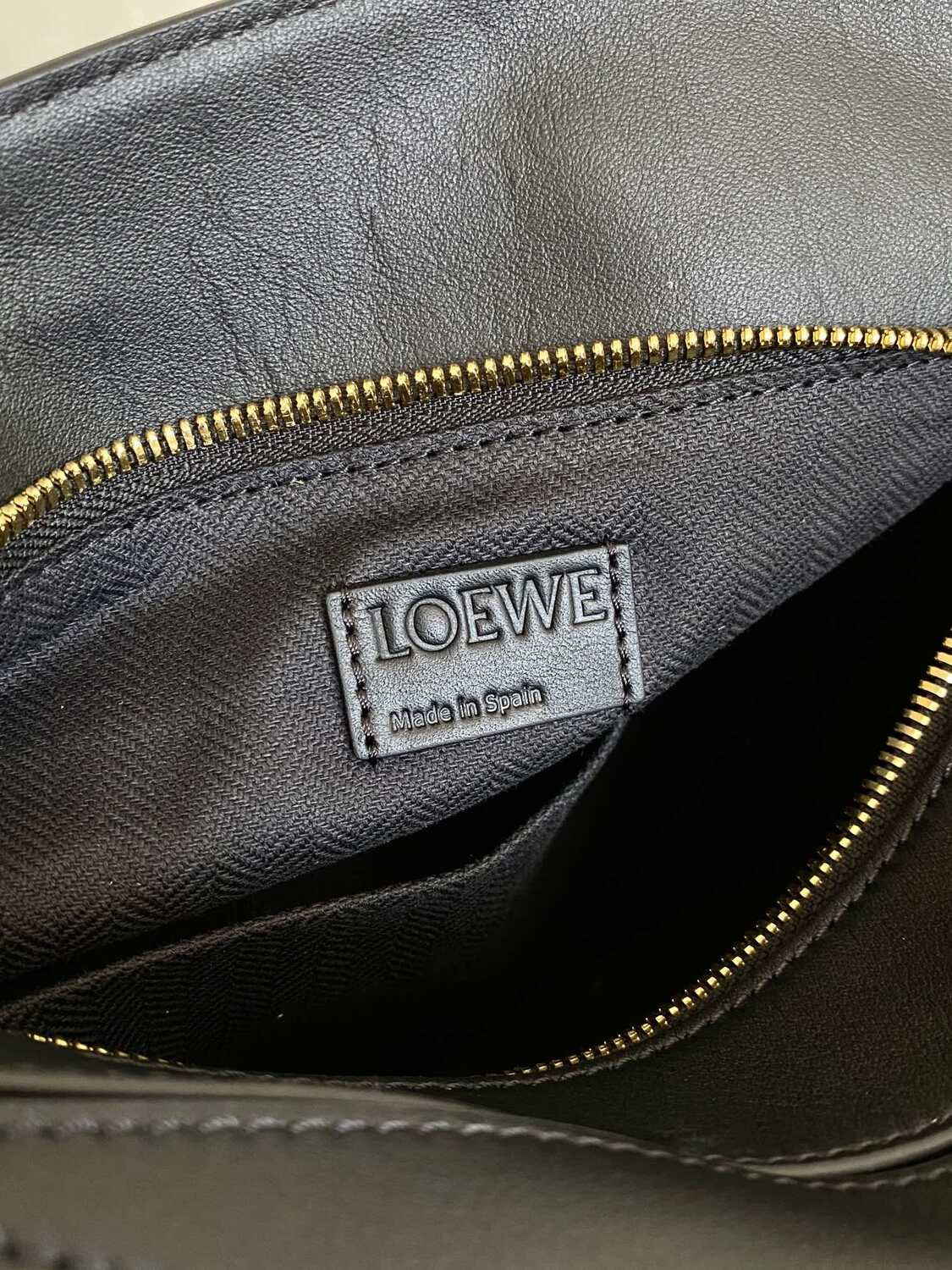      Loewe Puzzle (,  6)