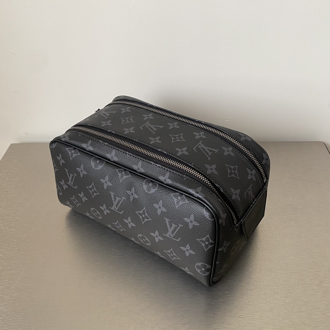   LUIS VUIN Dopp Kit (,  1)