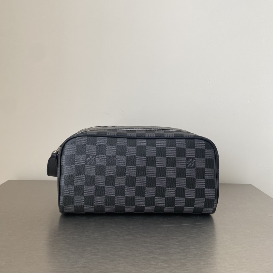   LUIS VUIN Dopp Kit (,  1)