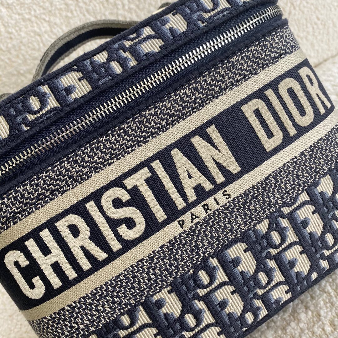   RISIN DIR Oblique (,  6)