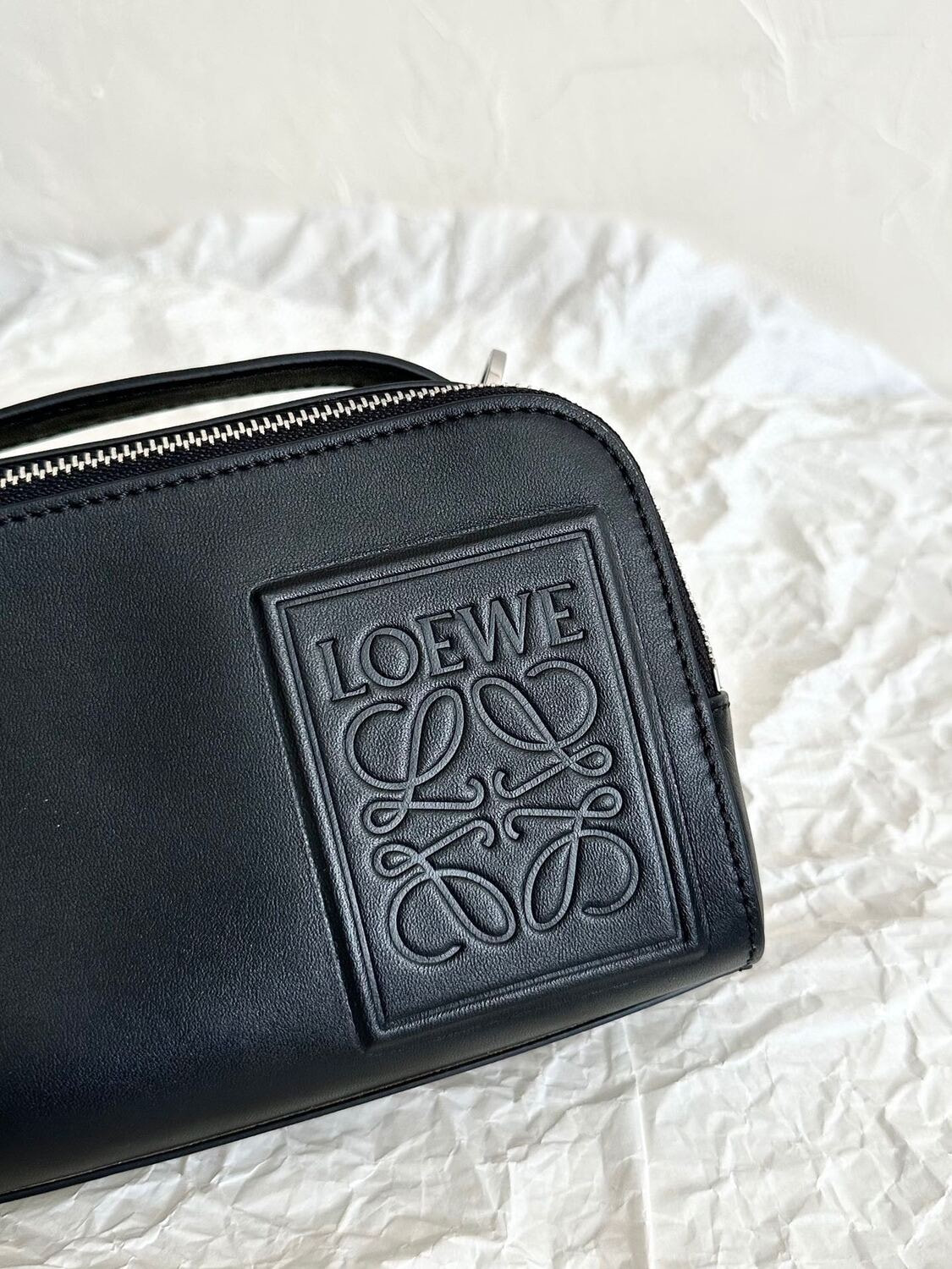   Loewe Mini (,  7)