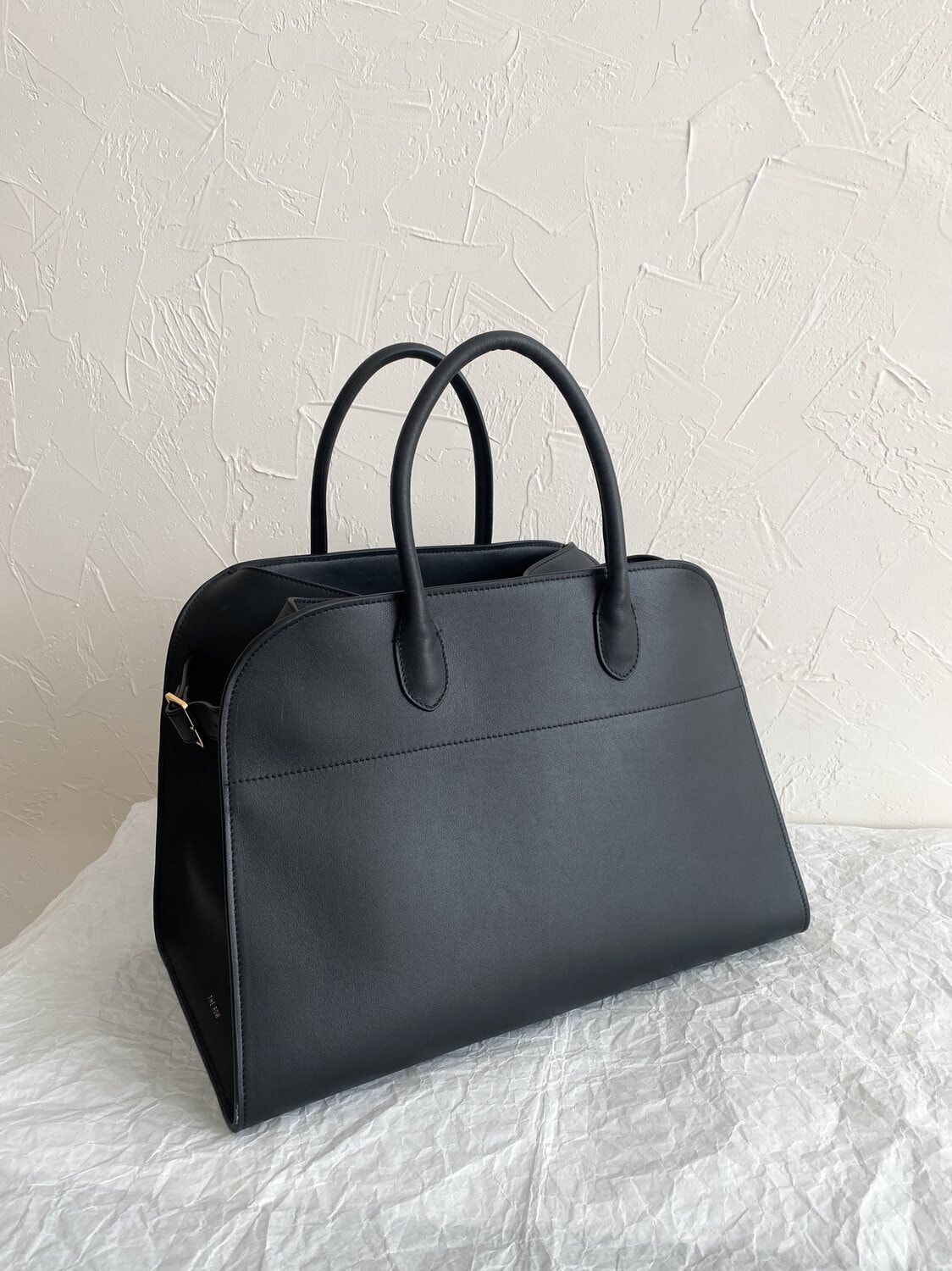   The ROW tote Margaux 15 (,  1)