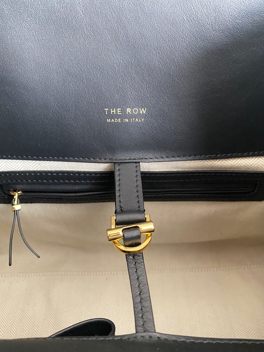   The ROW tote Margaux 15 (,  6)