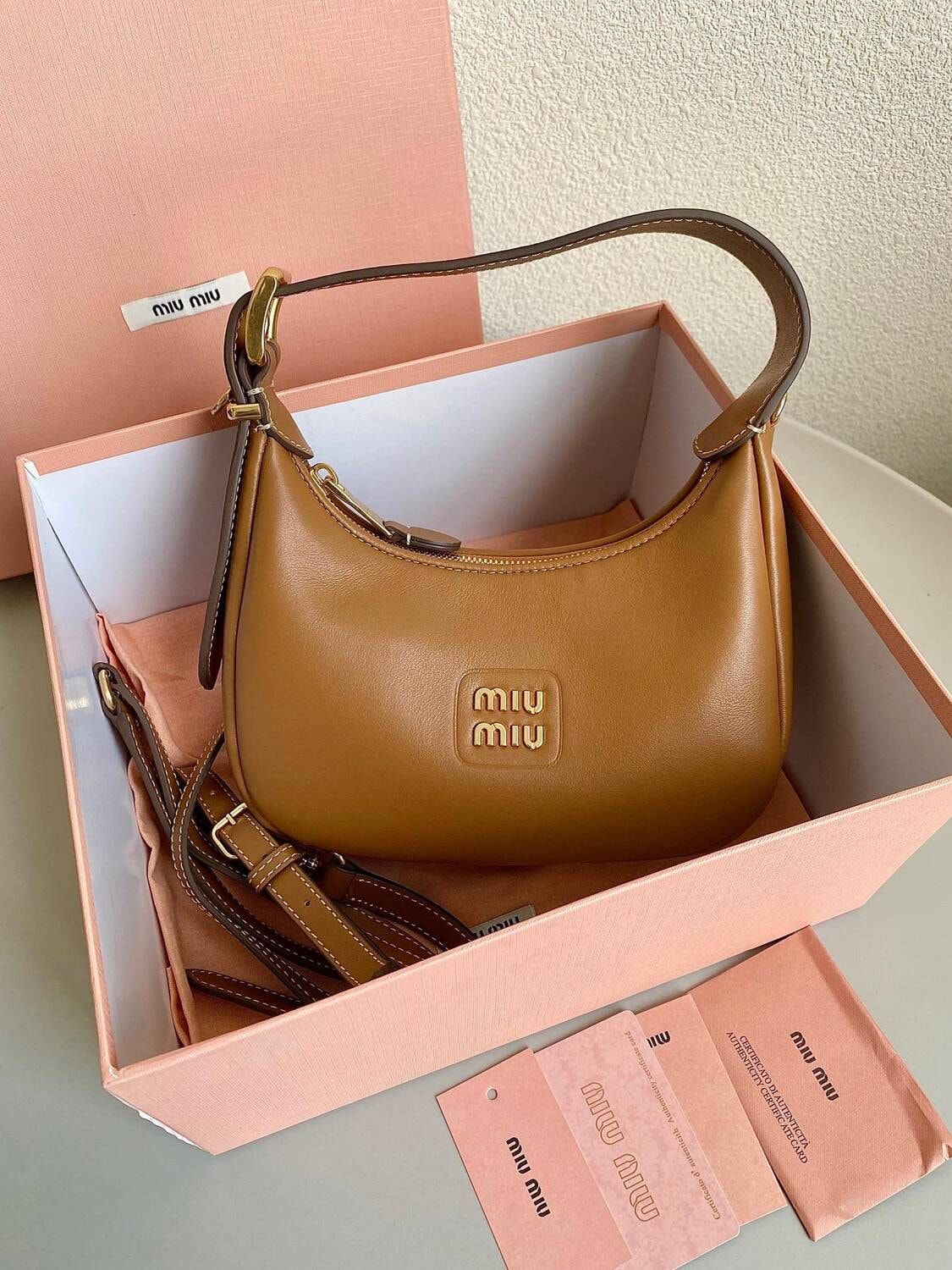   MIU MIU Wander Hobo (,  14)