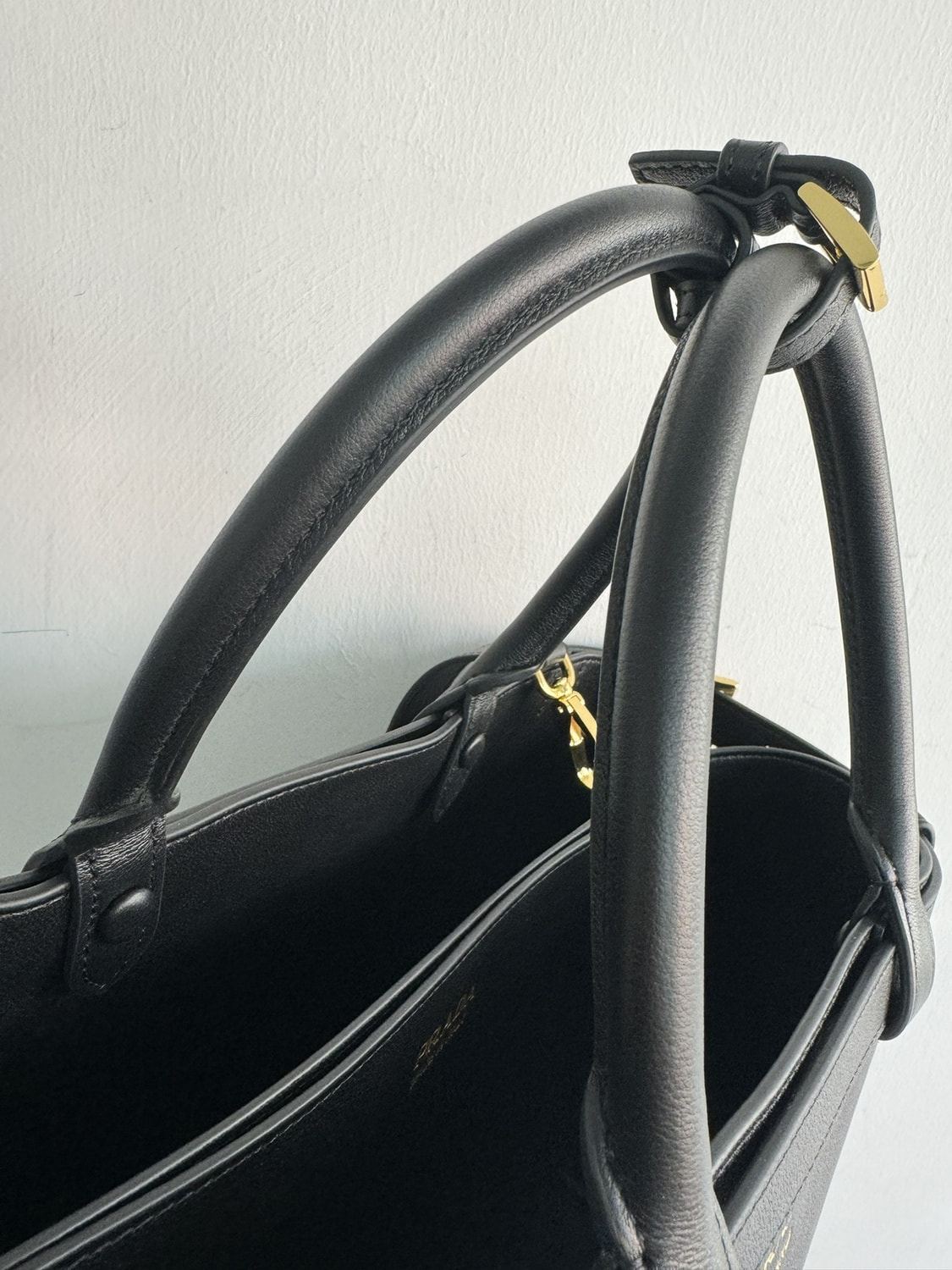       RD Prada Buckle leather handbag with double belt (,  6)