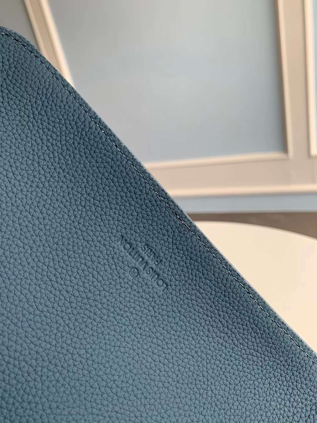   LUIS VUIN Takeoff Sling Aerogram (,  8)