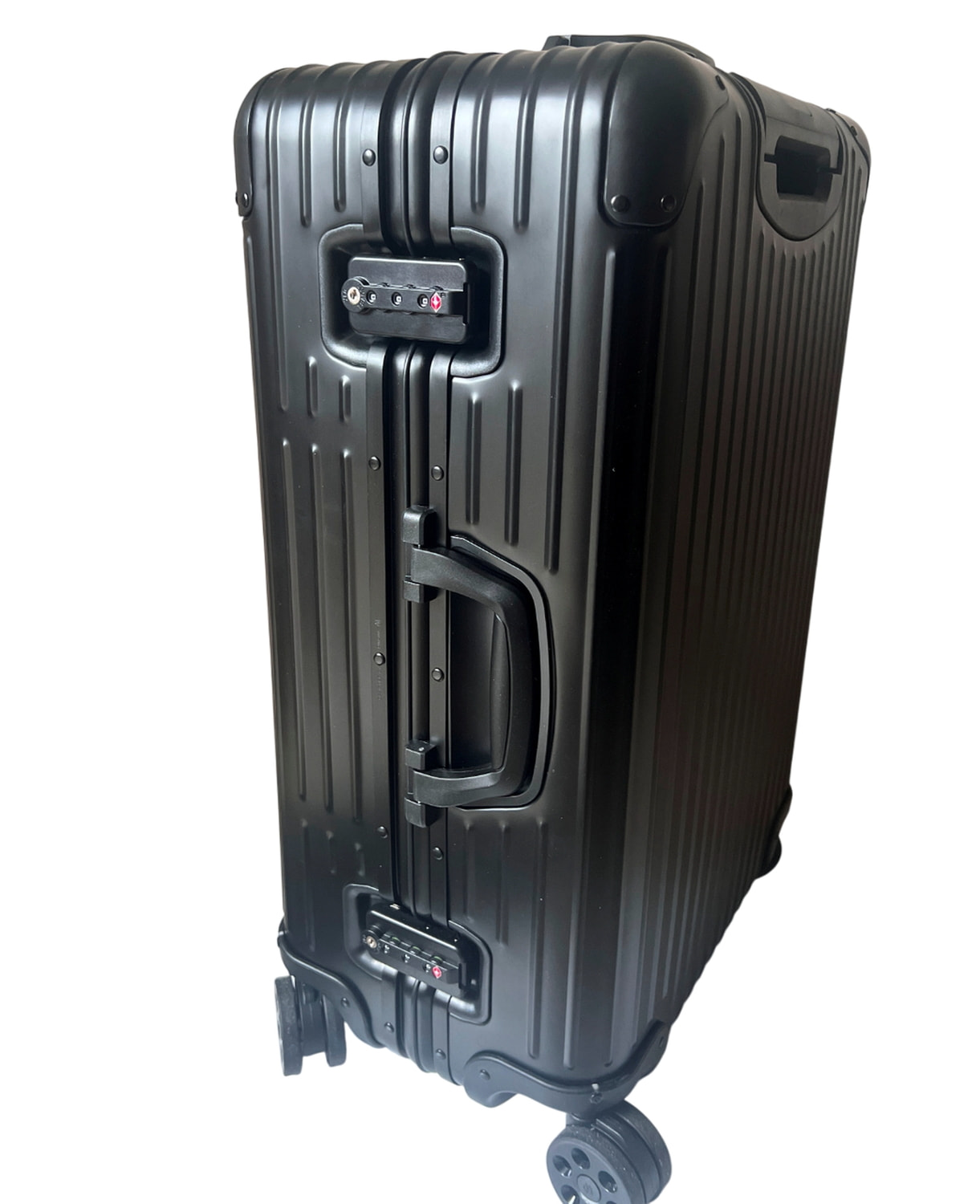   RIMOWA (,  14)