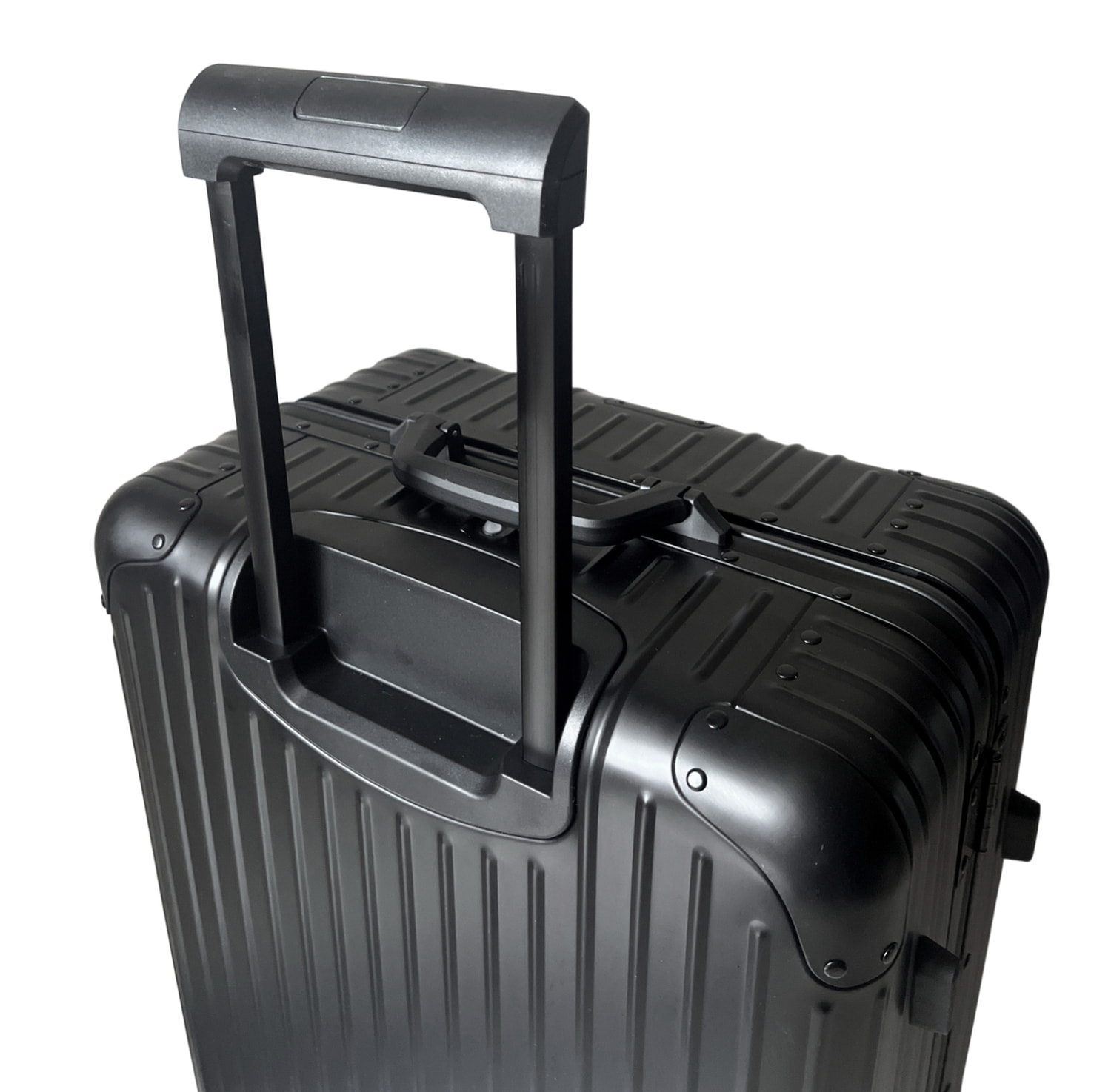   RIMOWA (,  15)