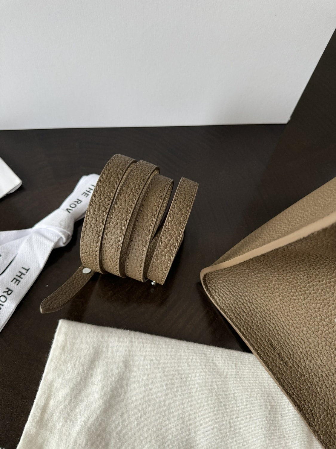   The  ROW tote Margaux 12 (,  2)