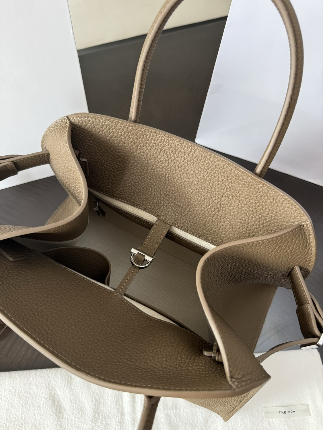   The  ROW tote Margaux 12 (,  7)