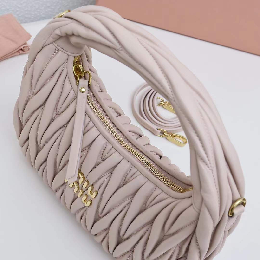    MIU MIU Wander Hobo (,  7)