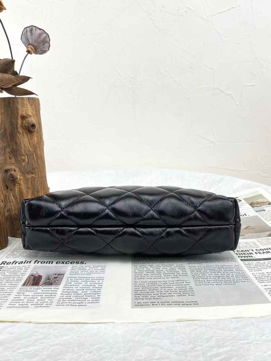      NL 25s Hobo (,  2)