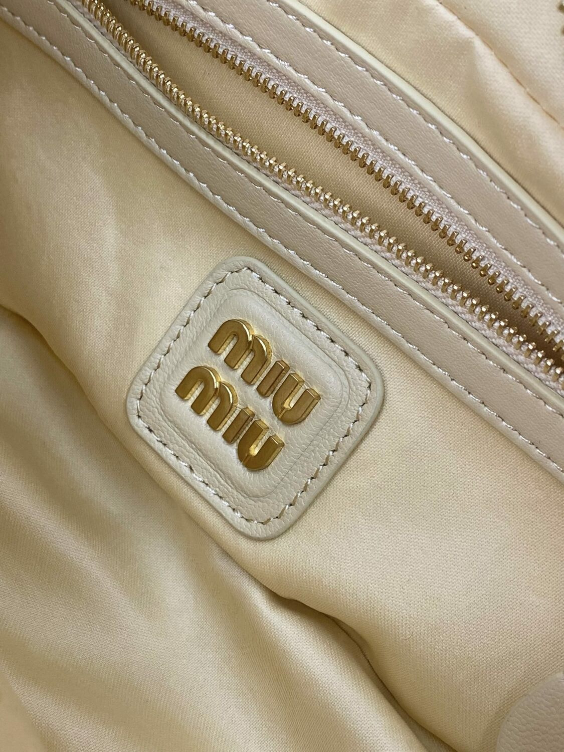   MIU MIU arcadie (,  8)