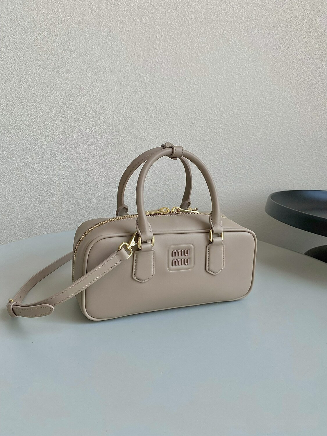   MIU MIU arcadie (,  4)