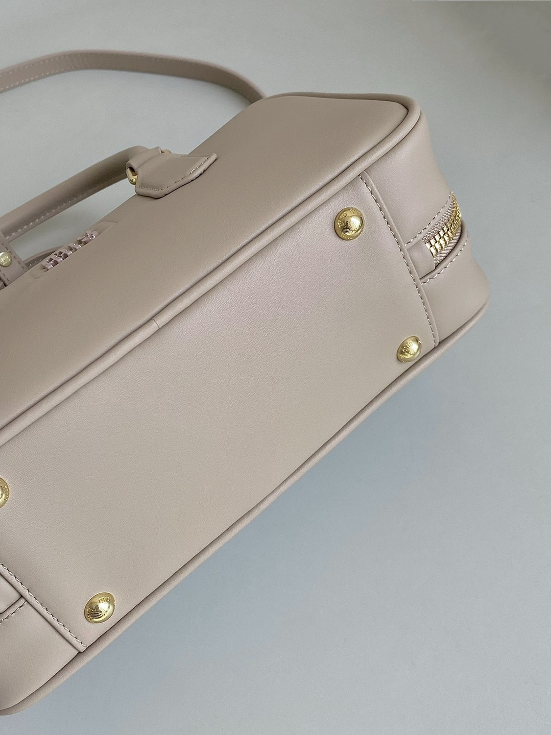   MIU MIU arcadie (,  6)