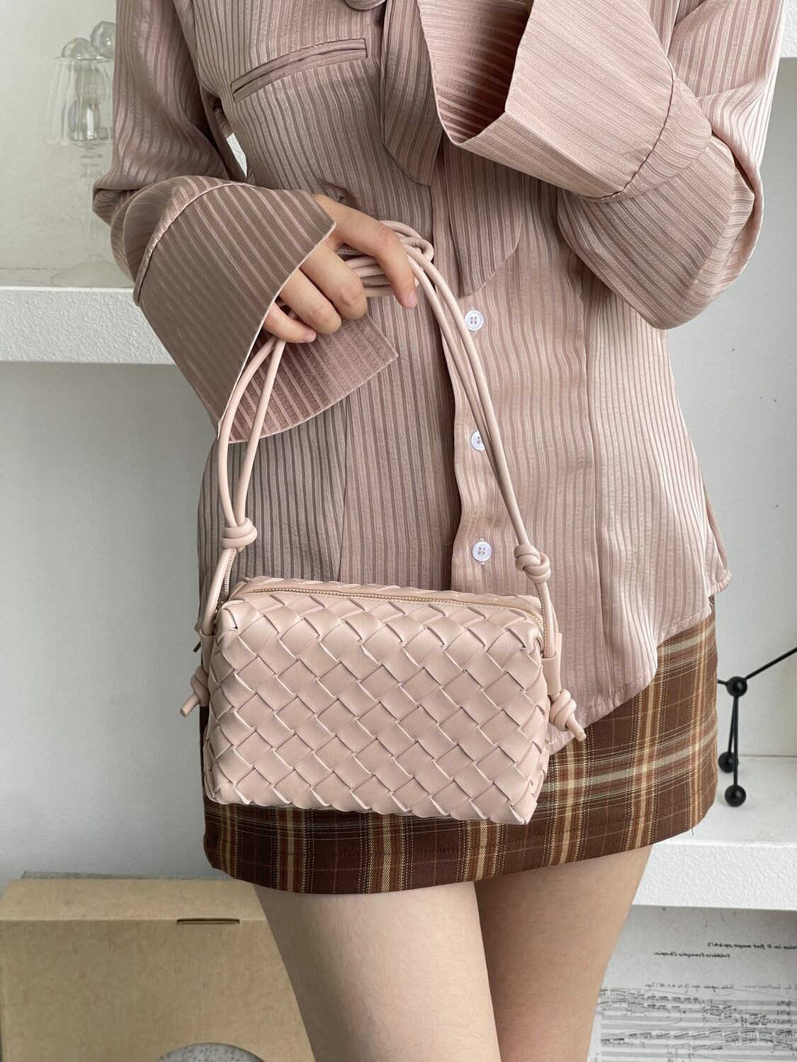        G VN Loop mini (,  9)