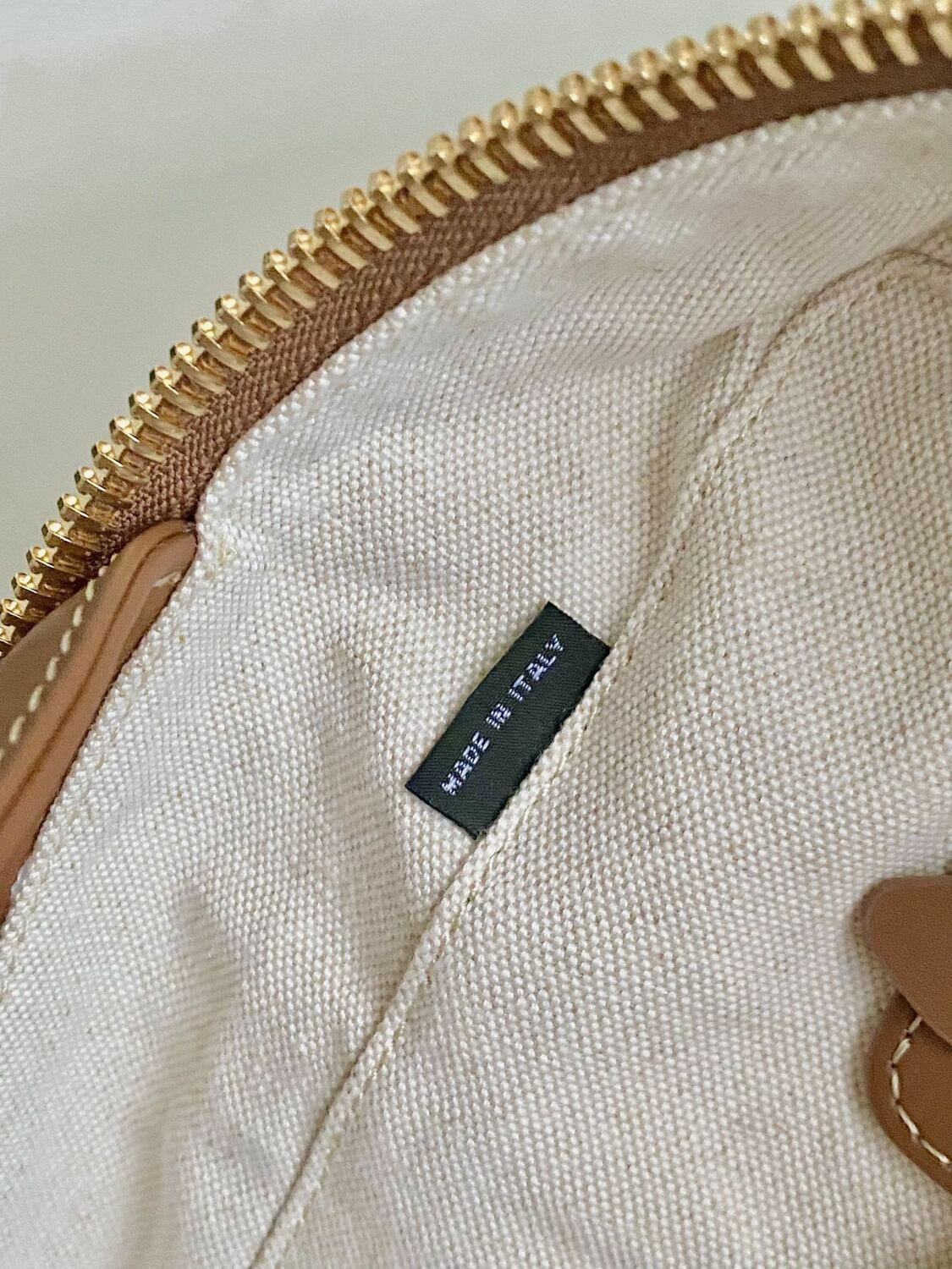   MIU MIU Beau (,  8)