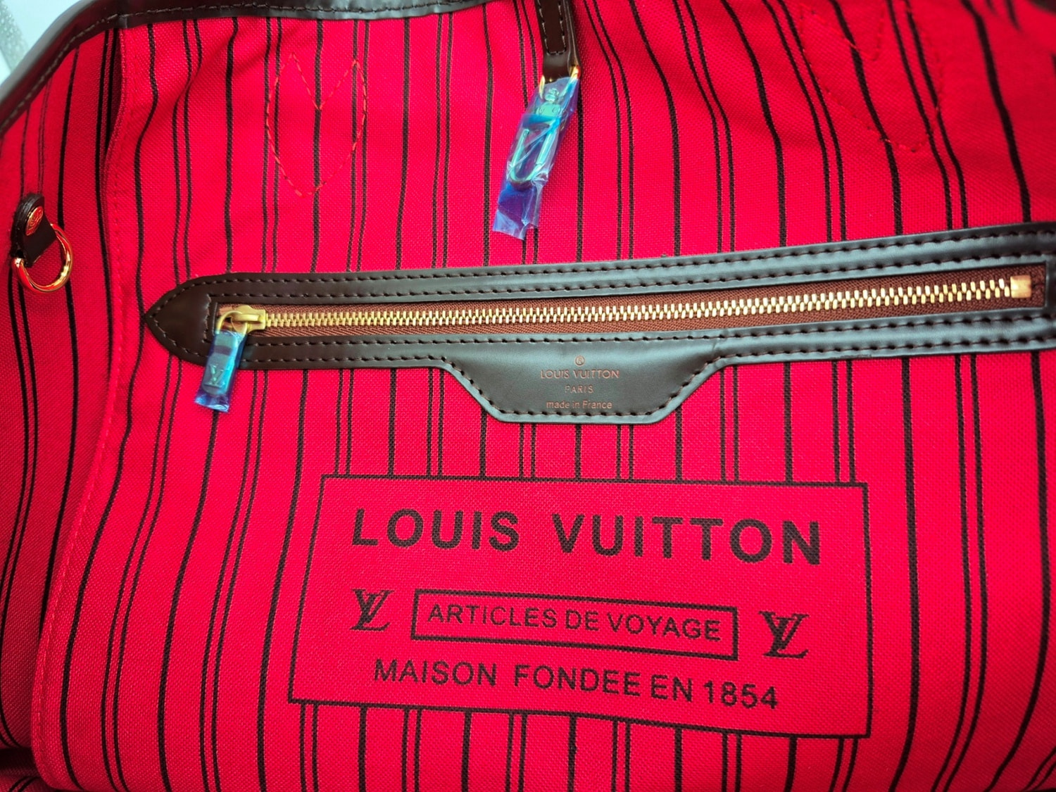    LUIS VUIN Dmir BN NVRFULL GM (,  3)