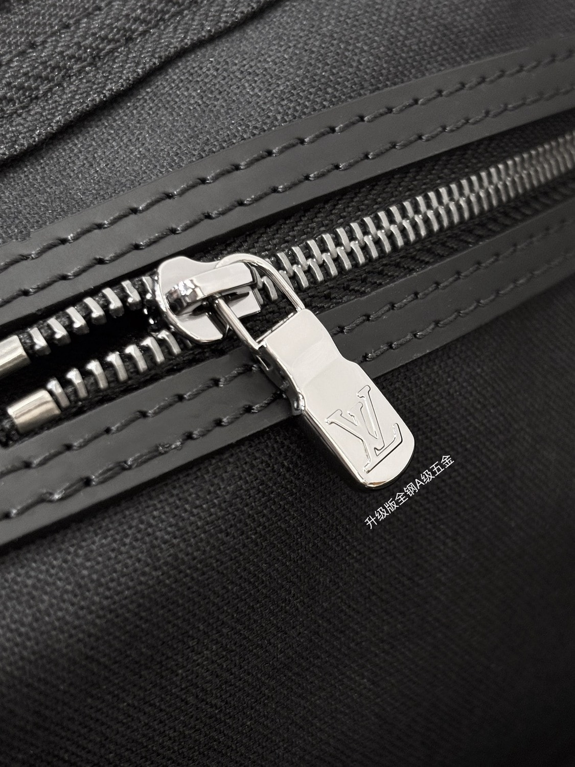   LUIS VUIN Kpll Monogram Eclipse 5 (,  14)