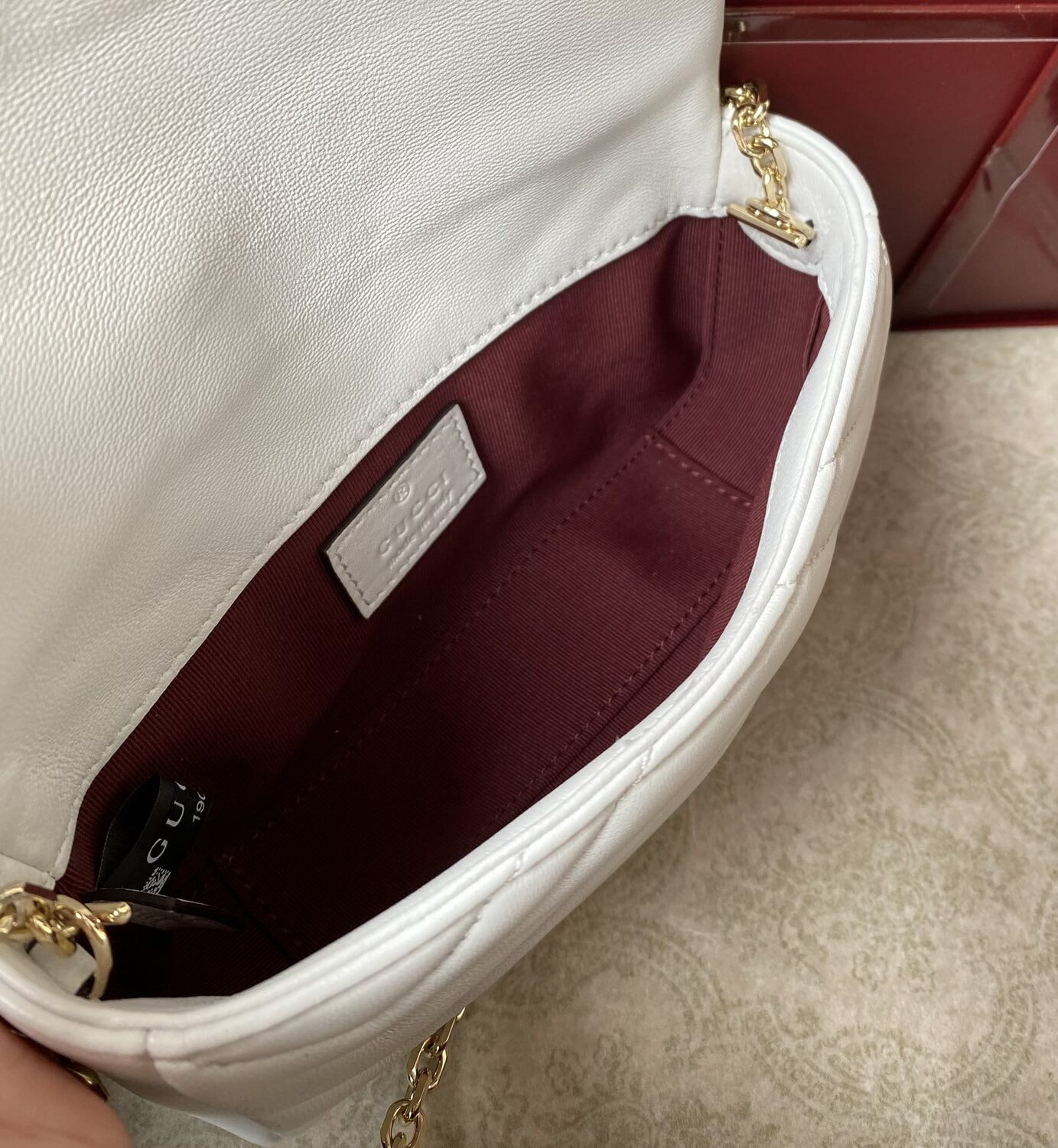 Сумка женская из натуральной кожи белая GUССI (вид 6) Сумка женская из натуральной кожи белая GUССI (фото, вид 6)