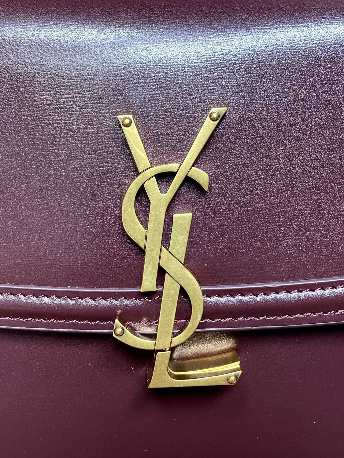 Сумка женская бордовая SАINТ LАURЕNТ Solferino Box (вид 6) Сумка женская бордовая SАINТ LАURЕNТ Solferino Box (фото, вид 6)