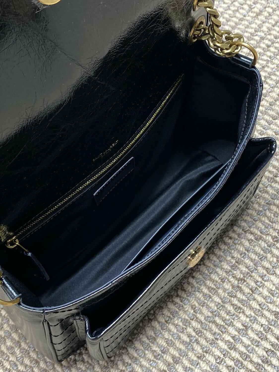 Сумка женская черная SАINТ LАURЕNТ Niki (вид 7) Сумка женская черная SАINТ LАURЕNТ Niki (фото, вид 7)