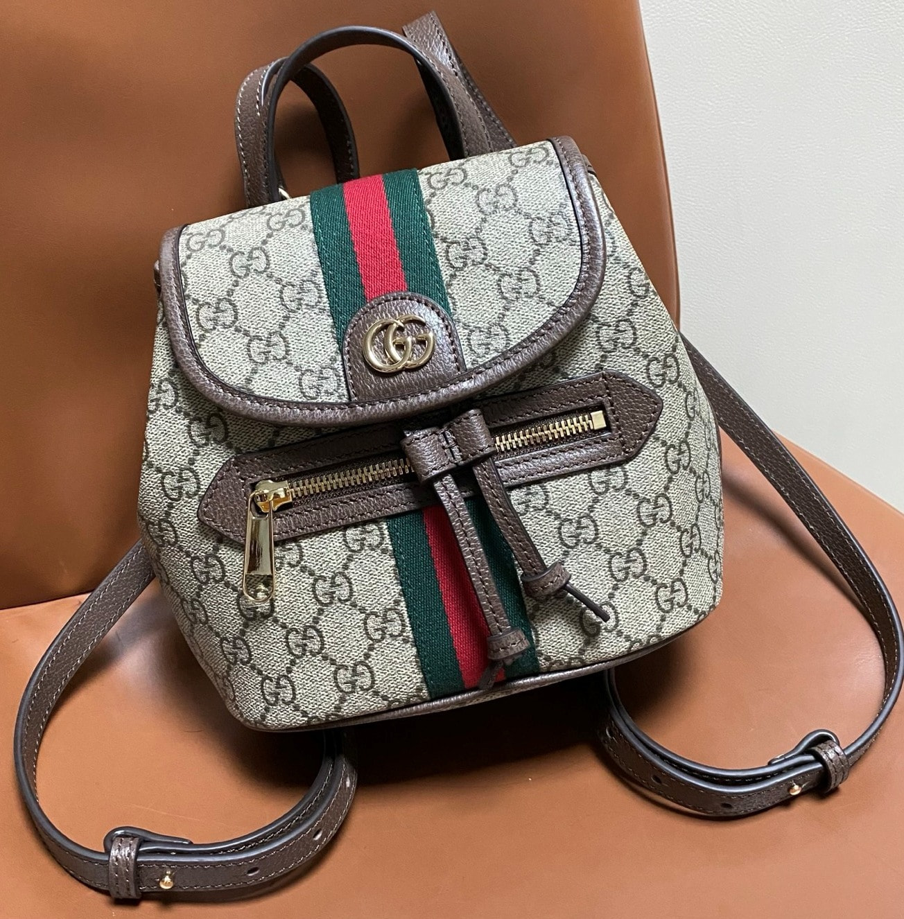 ������ GU��I Ophidia (����, ��� 11)