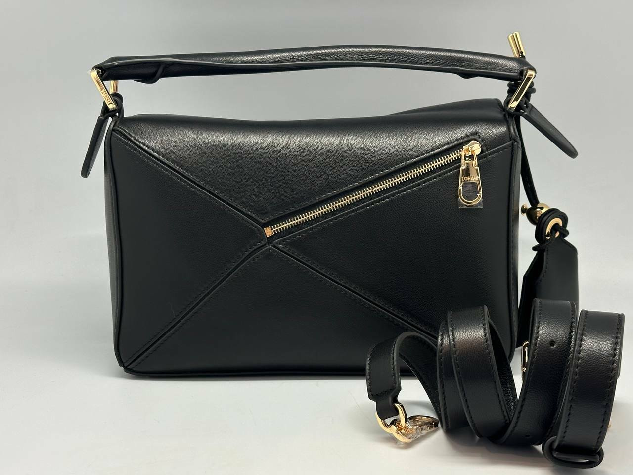 Сумка женская из натуральной кожи Loewe Puzzle (вид 3) Сумка женская из натуральной кожи Loewe Puzzle (фото, вид 3)