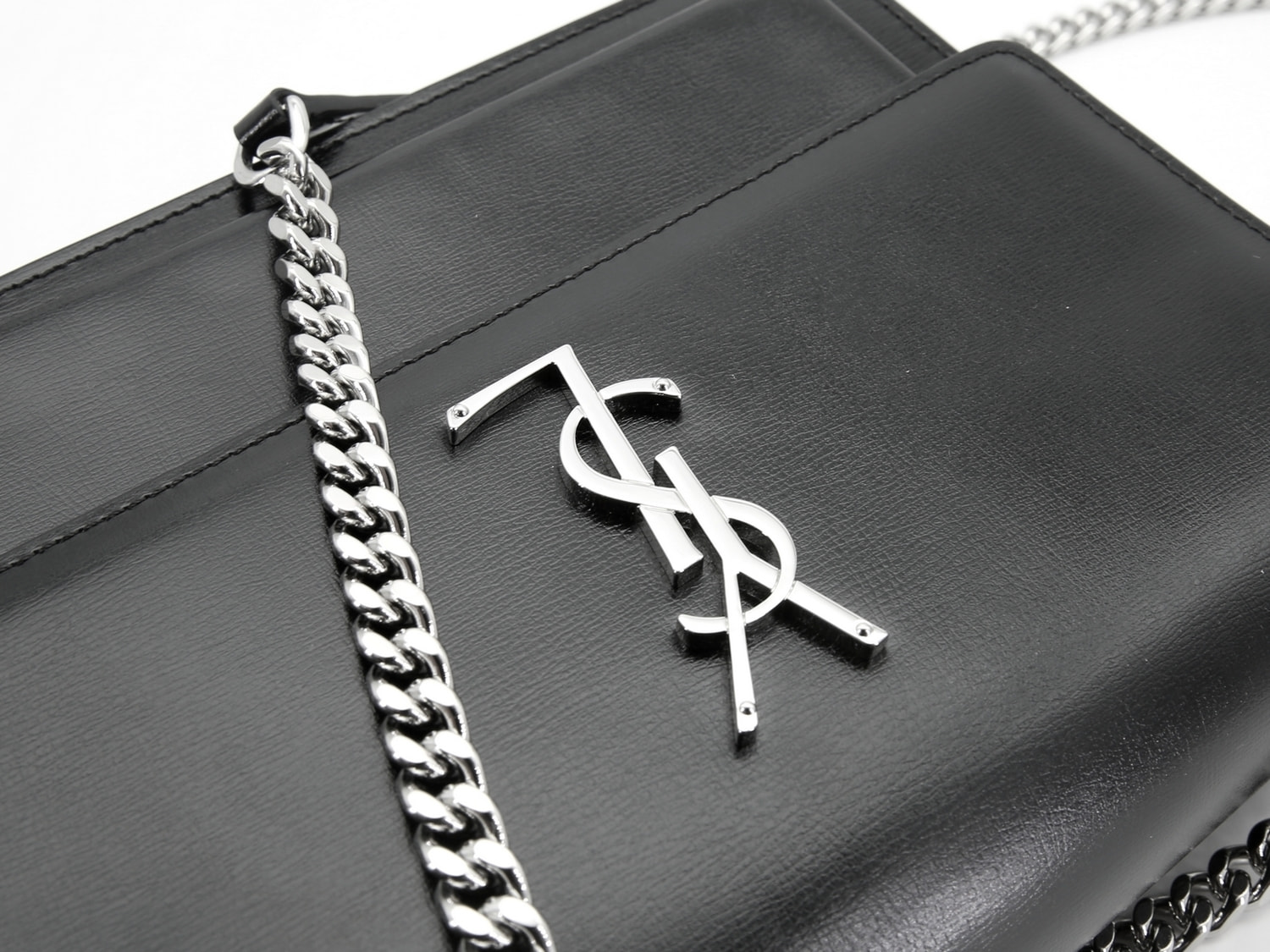 Сумка женская из натуральной кожи черная SАINТ LАURЕNТ Sunset (вид 7) Сумка женская из натуральной кожи черная SАINТ LАURЕNТ Sunset (фото, вид 7)