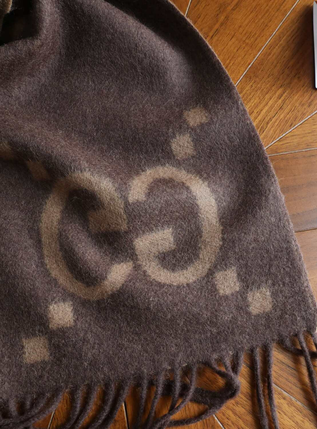 ���� GU��I (����, ��� 6)