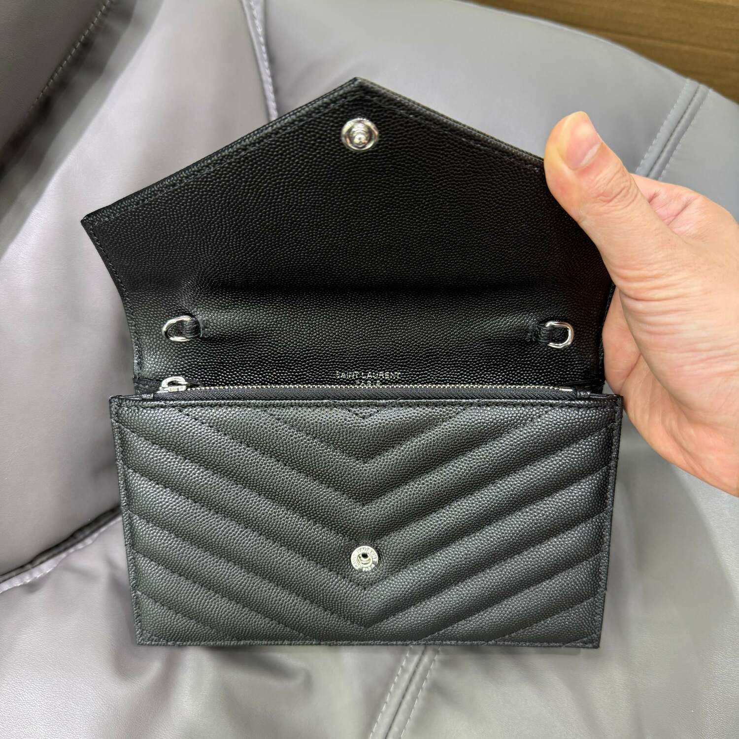 ����� ������� ������ S�IN� L�UR�N� WOC (����, ��� 5)