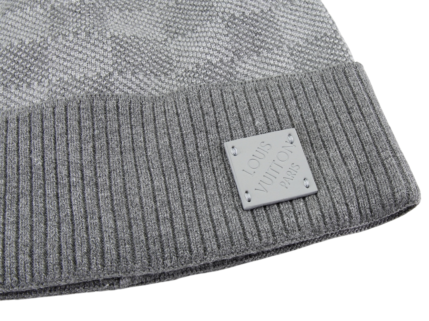 ����� L�UIS VUI���N (����, ��� 4)