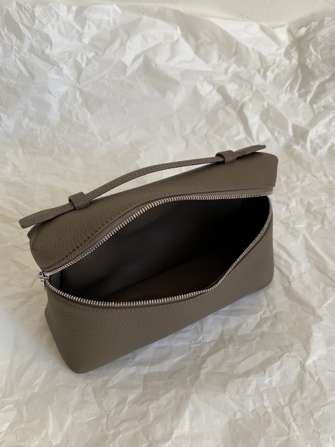 ����� ������� ������� Lor� Pian� Togo (����, ��� 9)