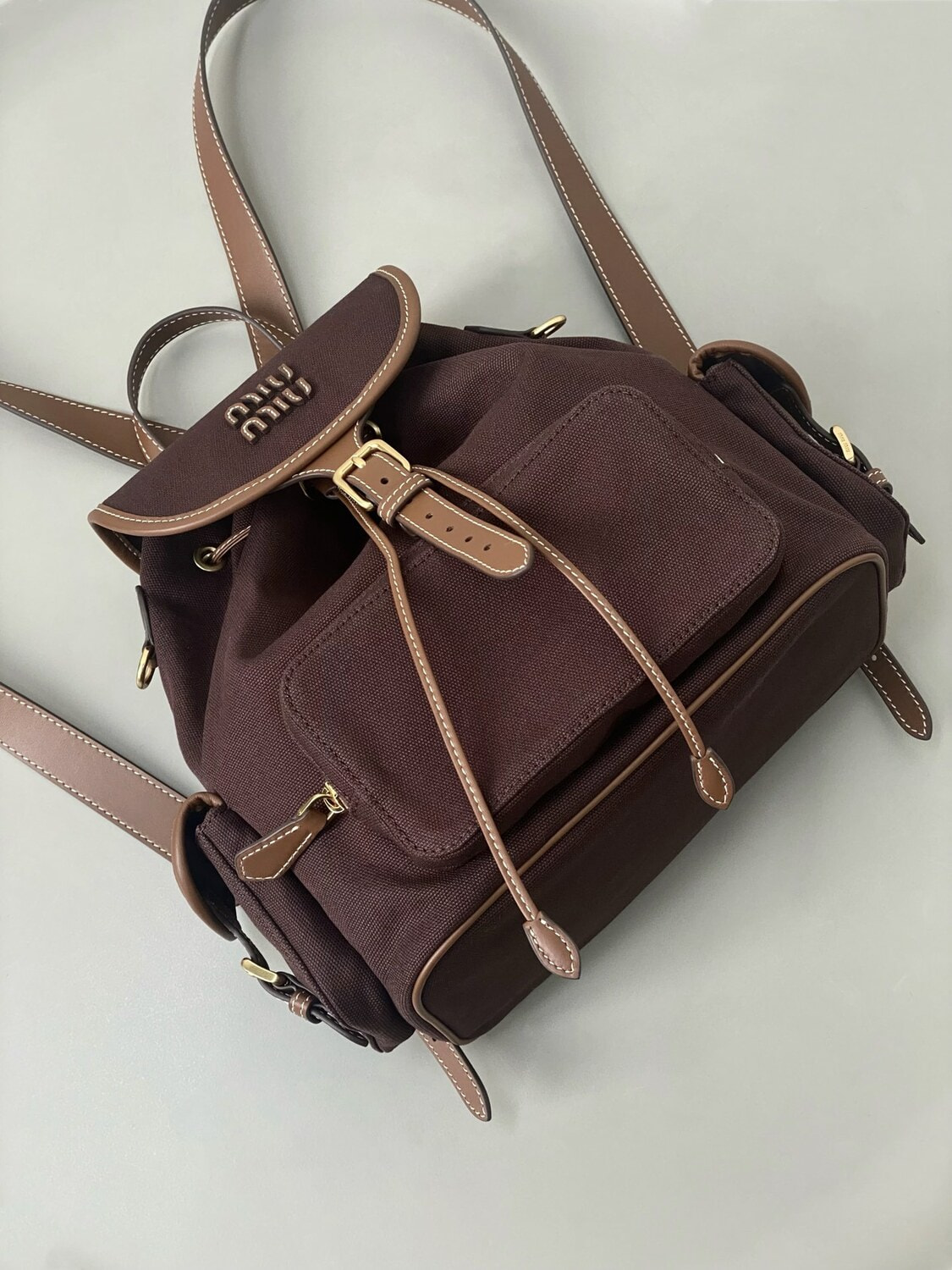 ������ MIU MIU (����, ��� 3)