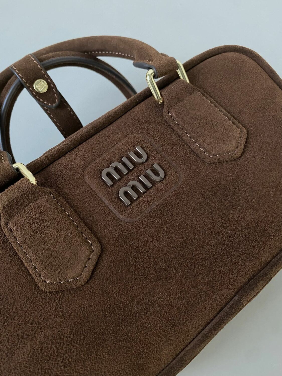 ������� ����� MIU MIU arcadie (����, ��� 6)