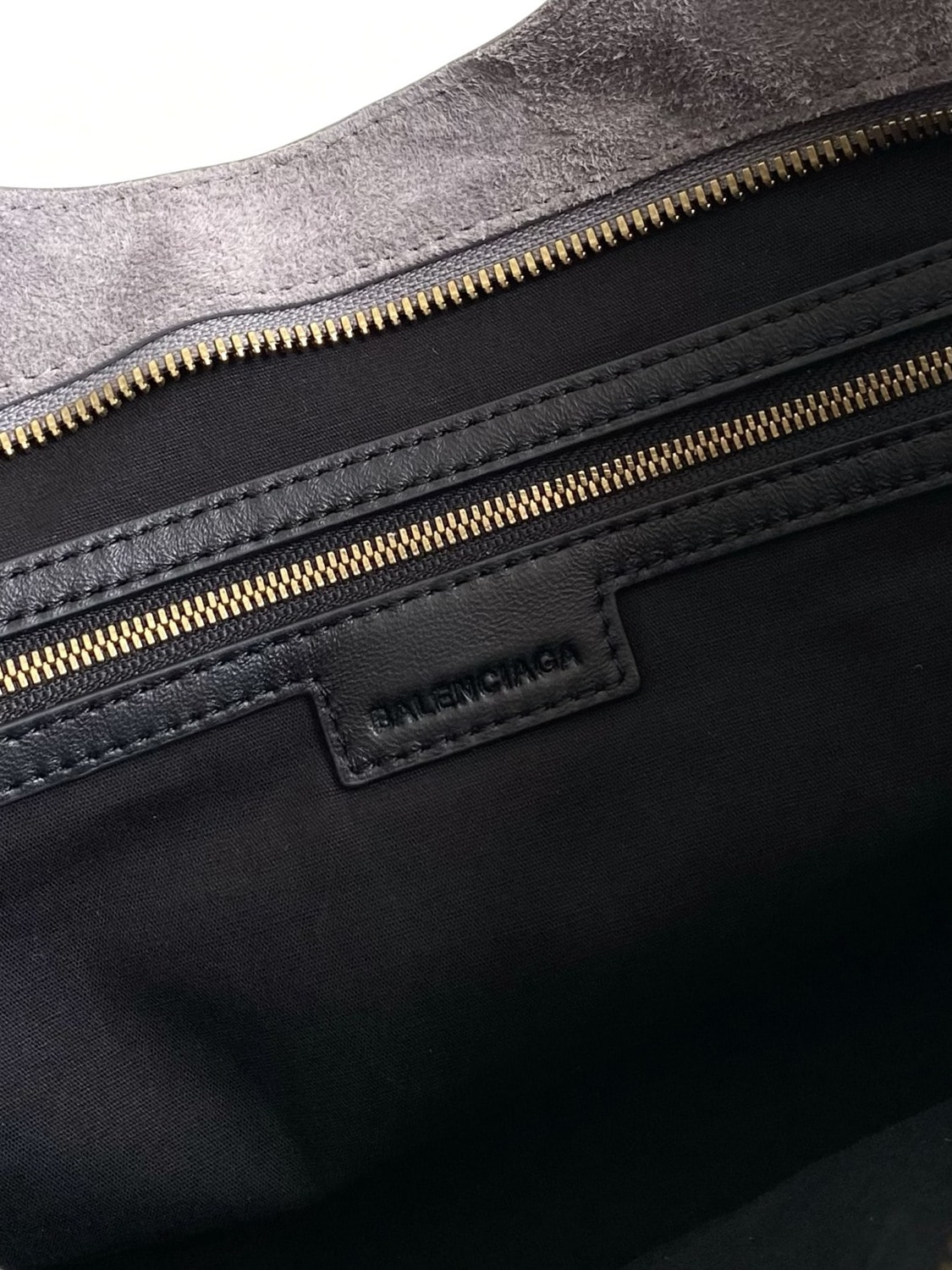 ������� ����� ��L�N�I�G� Le Sity (����, ��� 5)