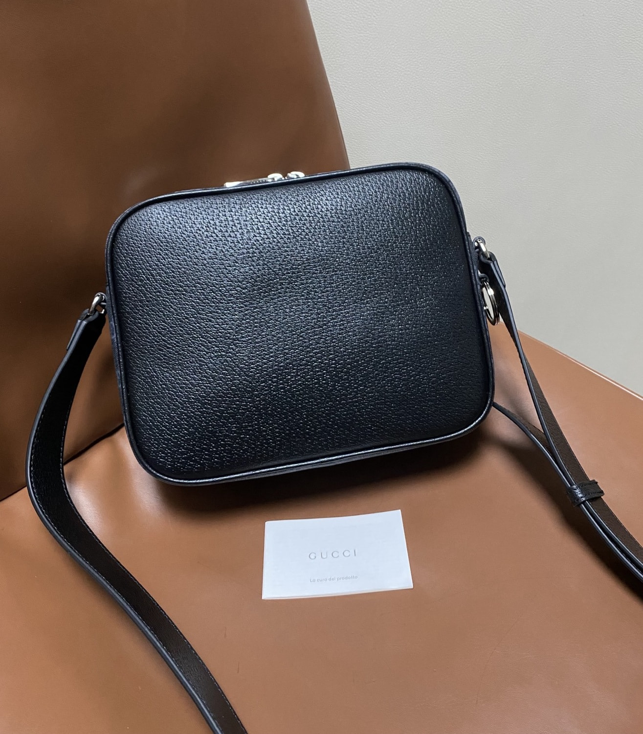 �����  GU��I OPHIDIA SMALL CROSSBODY BAG 2025 (����, ��� 3)
