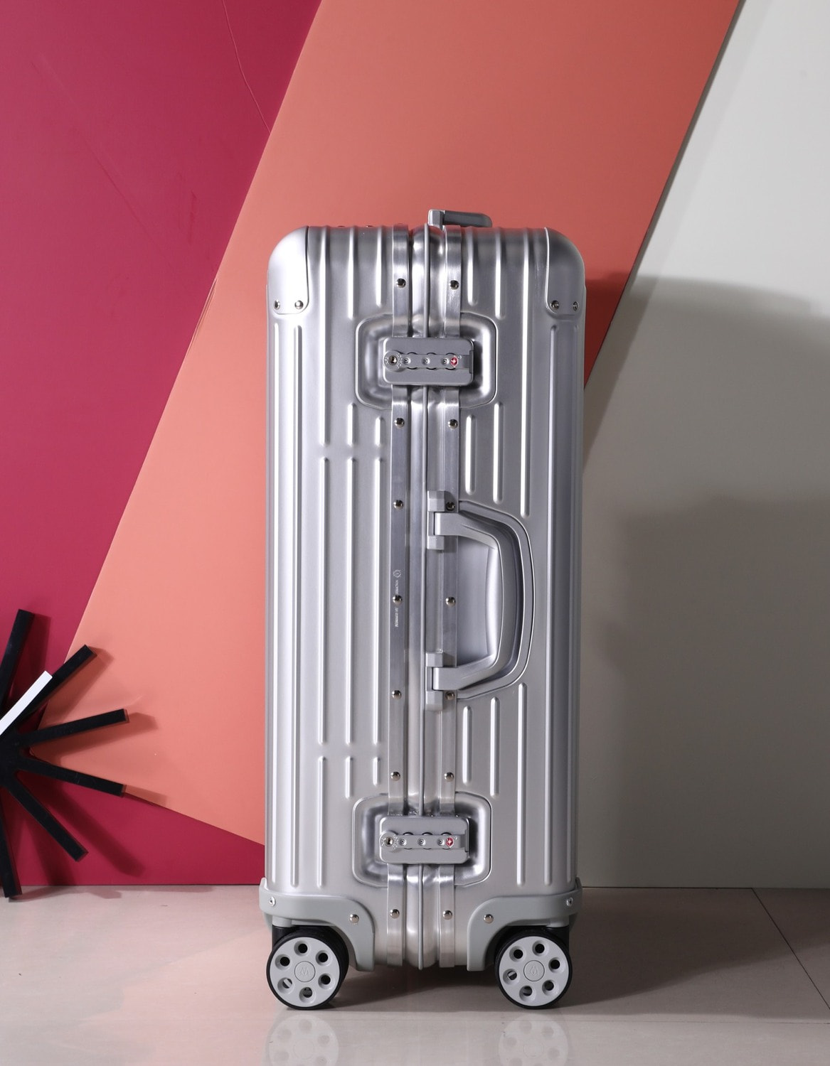 ������� RIMOWA L (����, ��� 3)