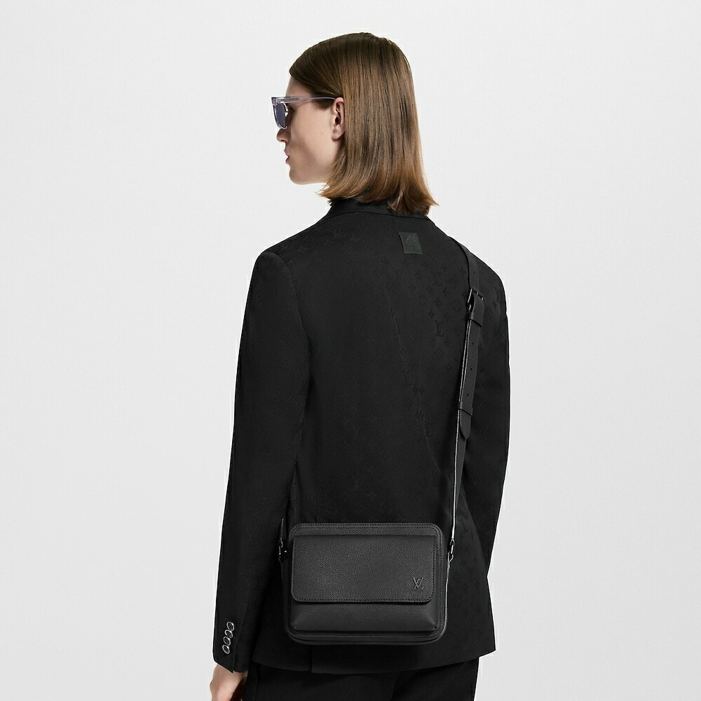 ����� L�UIS VUI���N Boarding Aerogram (����, ��� 4)