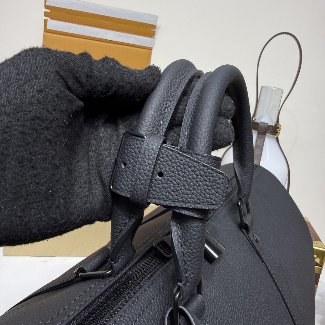 ����� ����� L�UIS VUI���N K��p�ll Bandouliere (����, ��� 6)