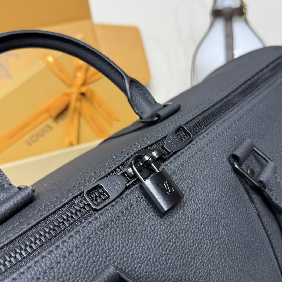 ����� ����� L�UIS VUI���N K��p�ll Bandouliere (����, ��� 7)