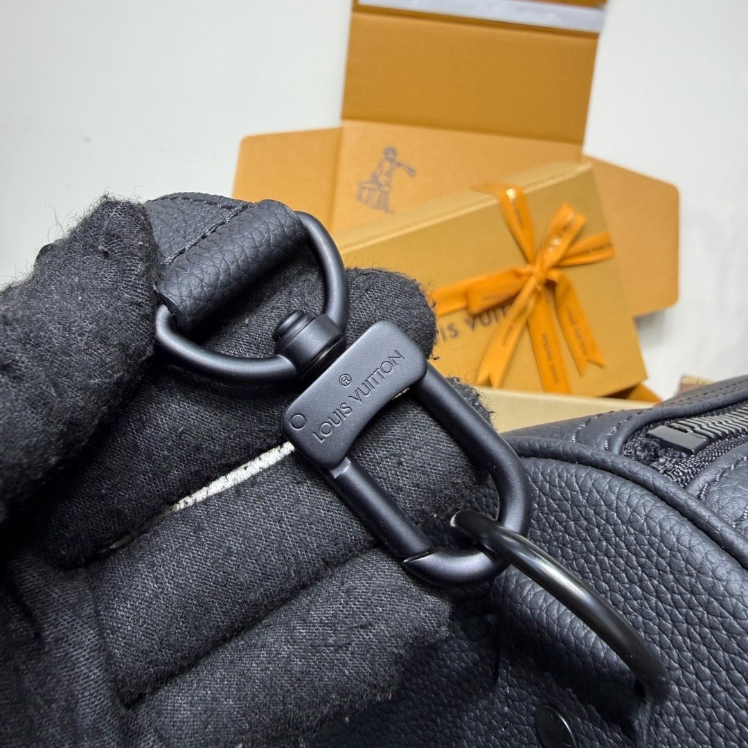 ����� ����� L�UIS VUI���N K��p�ll Bandouliere (����, ��� 8)