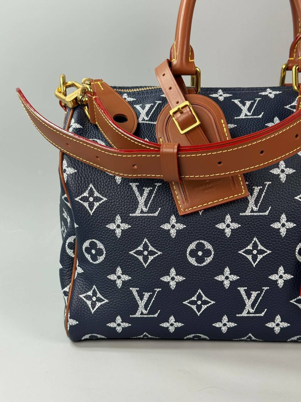 ����� ������� L�UIS VUI���N Speedy P.30 Pharrell Williams (����, ��� 2)