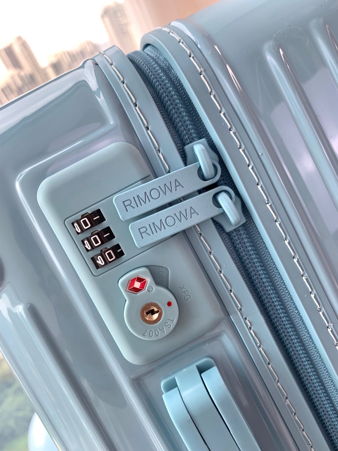 ������� RIMOWA Essential Cabin (����, ��� 8)
