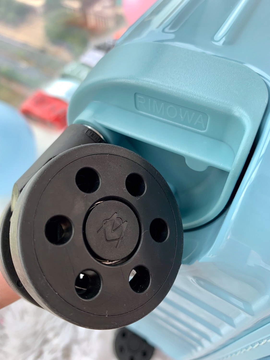 ������� RIMOWA Essential Cabin (����, ��� 9)