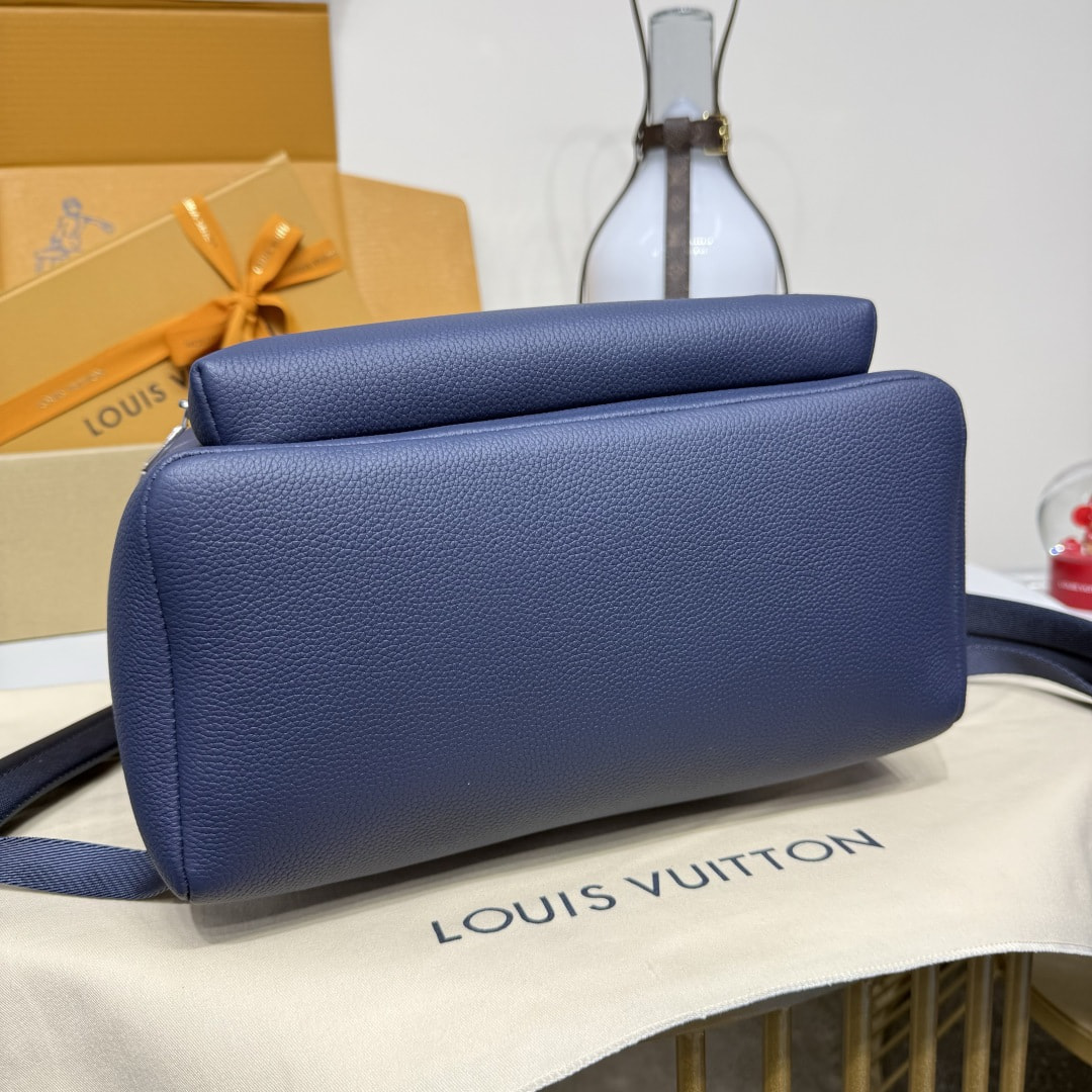 ������ ������� L�UIS VUI���N Discovery Work (����, ��� 4)