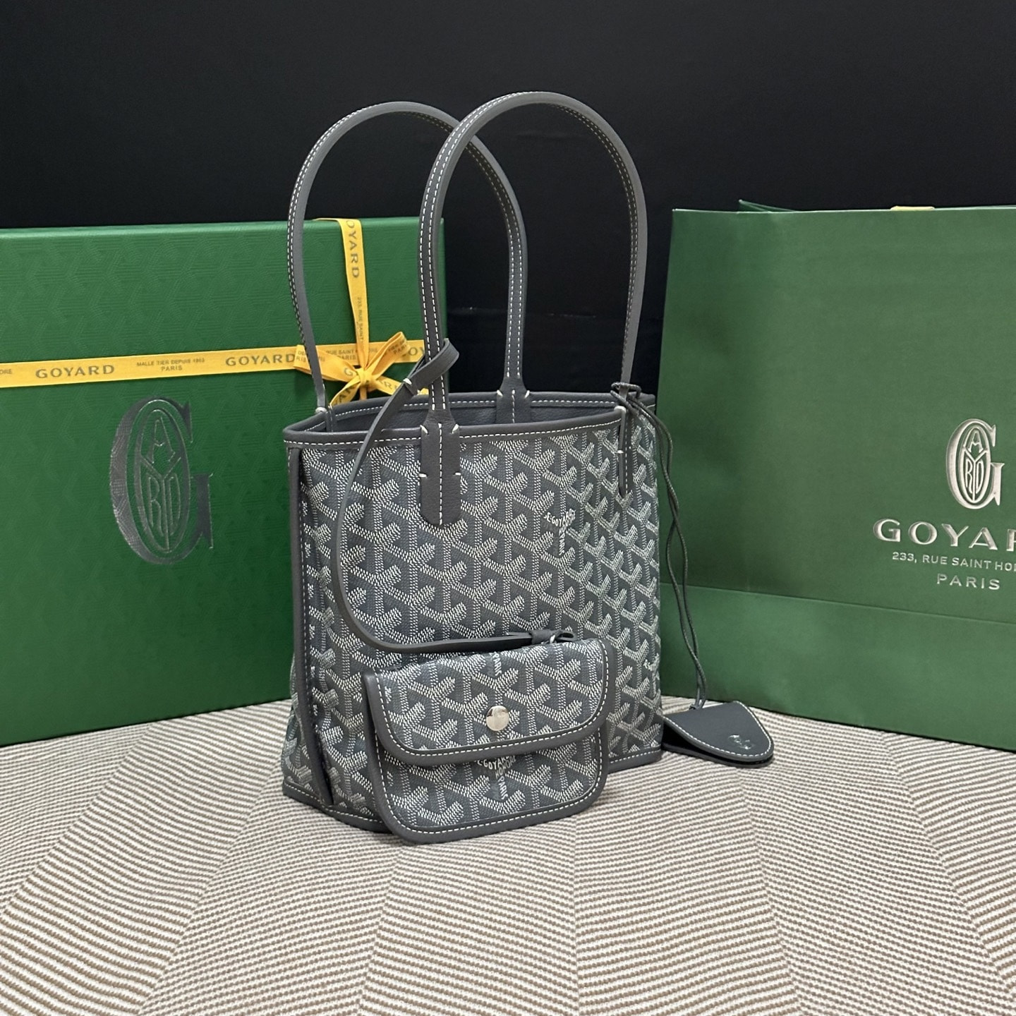 ����� ������������� ����� Goy�rd Anjou (����, ��� 2)