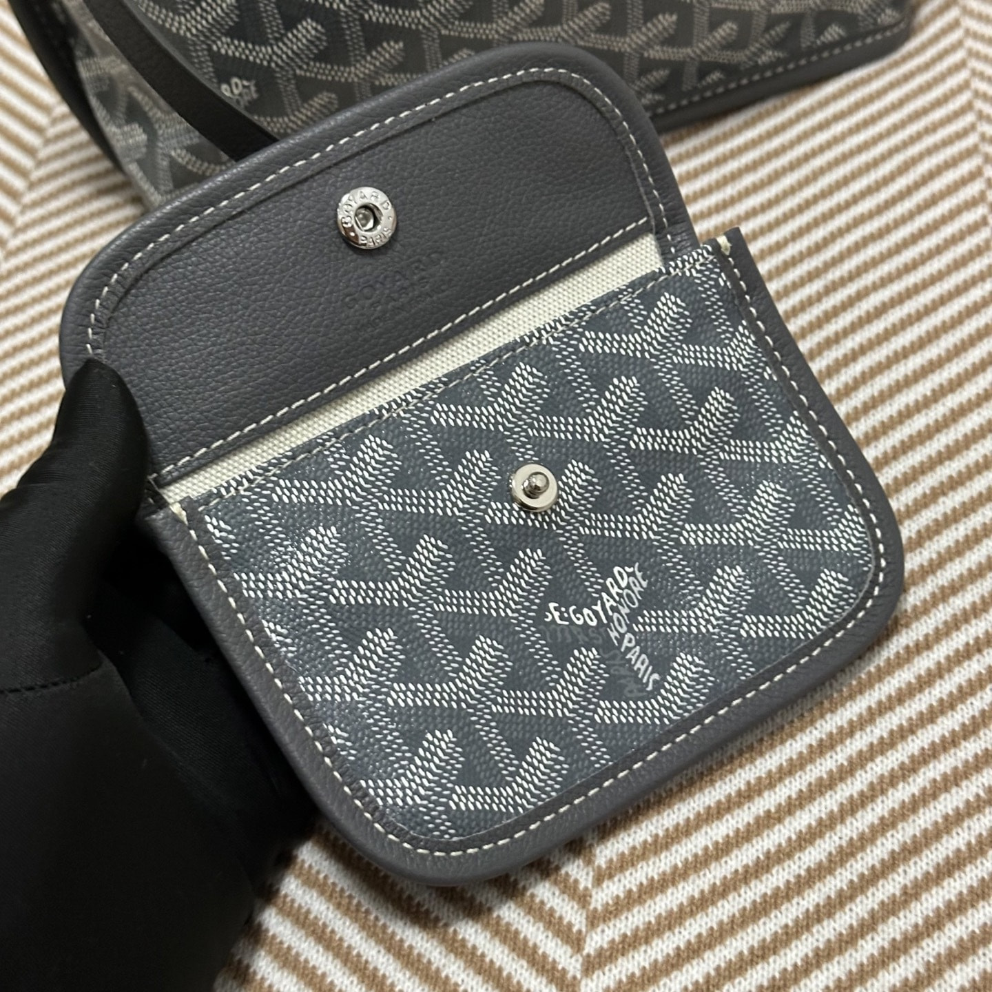 ����� ������������� ����� Goy�rd Anjou (����, ��� 4)