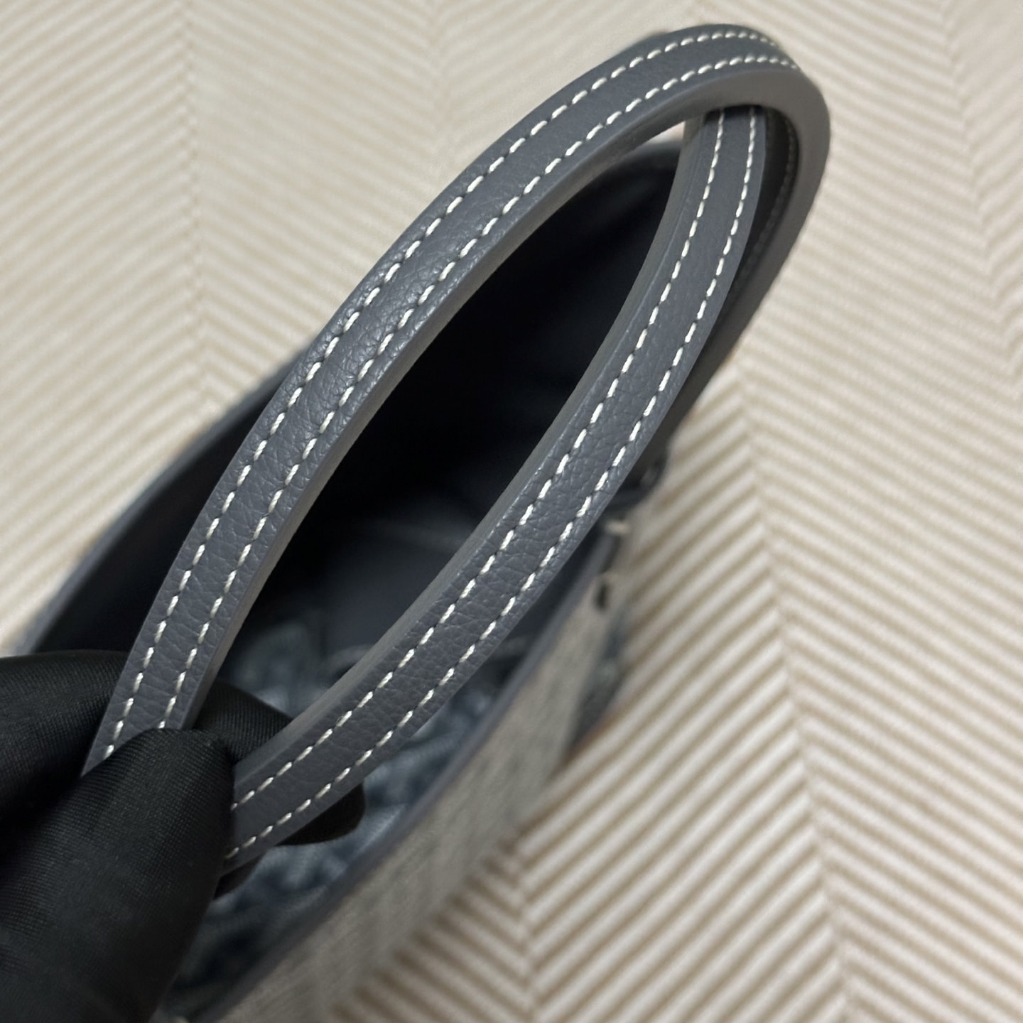 ����� ������������� ����� Goy�rd Anjou (����, ��� 13)