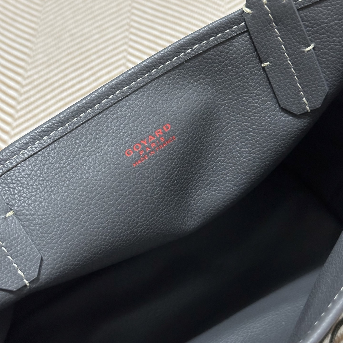 ����� ������������� ����� Goy�rd Anjou (����, ��� 14)